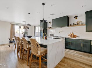 14 W Blue Ridge Way, Chandler, AZ 85248