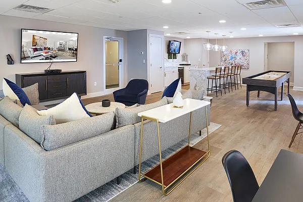 Rented by Bozzuto Management | media 36