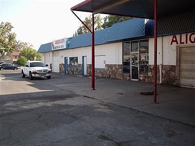 2nd image of 2240 Tuolumne St