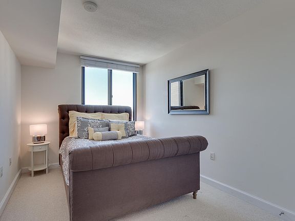 4th image of 2451 Midtown Ave #1519