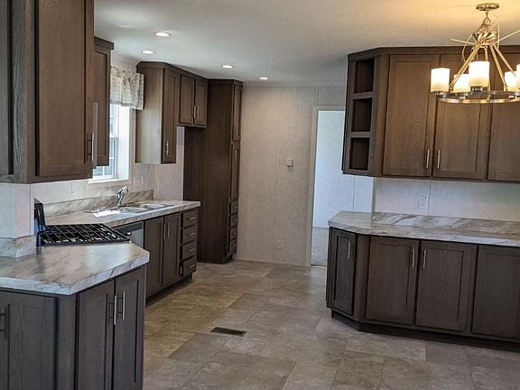 2nd image of 19 Glouster Ct