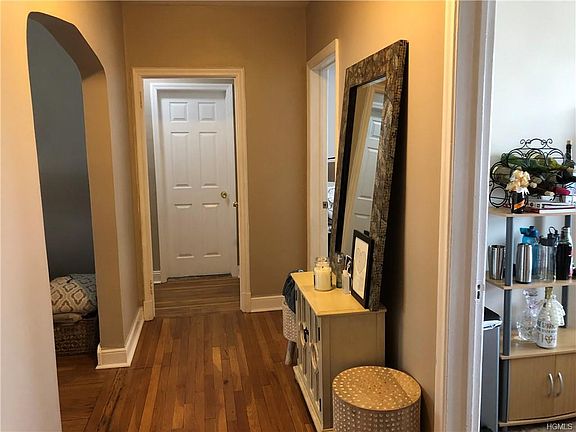 5th image of 143 Prospect Ave APT 6