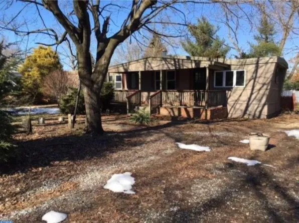 107 Taylor Ave, Mantua, NJ 08051