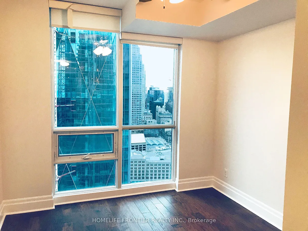 Building Photo - 16 Harbour St #3902