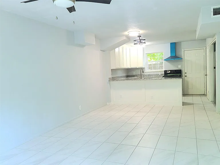 8730 Shelmer Dr #D — Photo 10