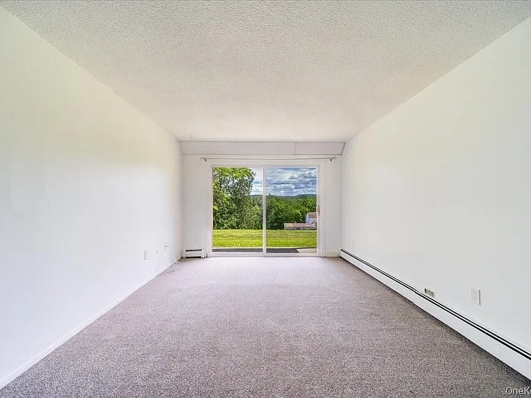 37 Alpine Dr #C — Photo 11