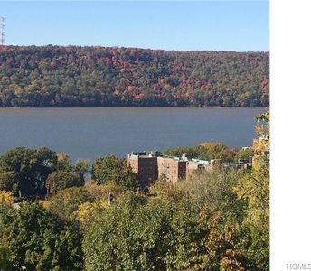 42 Pine St APT 5P, Yonkers, NY, 10701