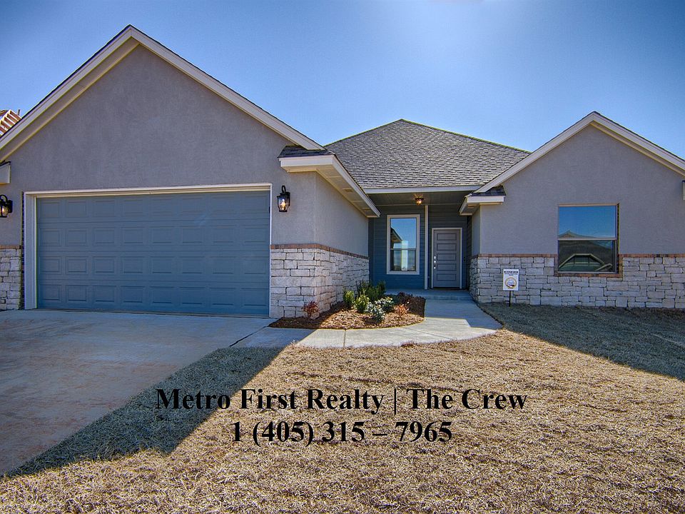 1st image of 8332 NW 138th Cir