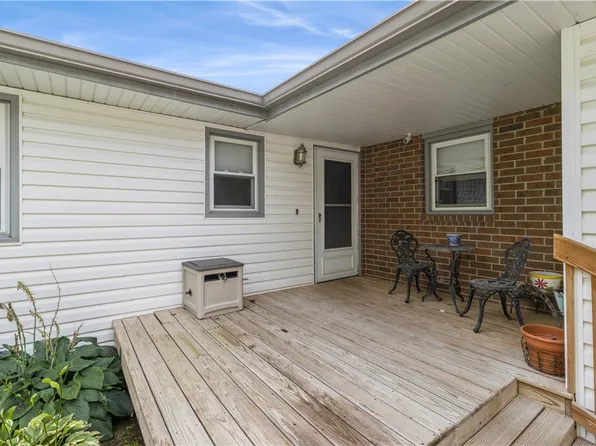 204 S Clark St, Saint Charles, IA 50240