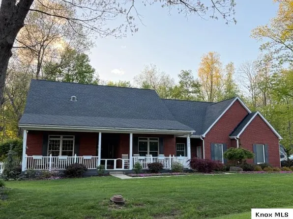3737 Apple Valley Dr, Howard, OH 43028