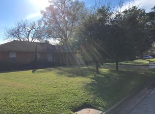 915 W 31st St, Houston, TX 77018