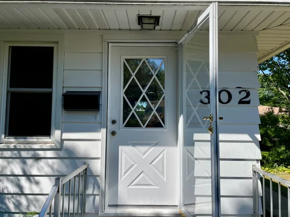 302 N Meadow Ln, Madison, WI 53705