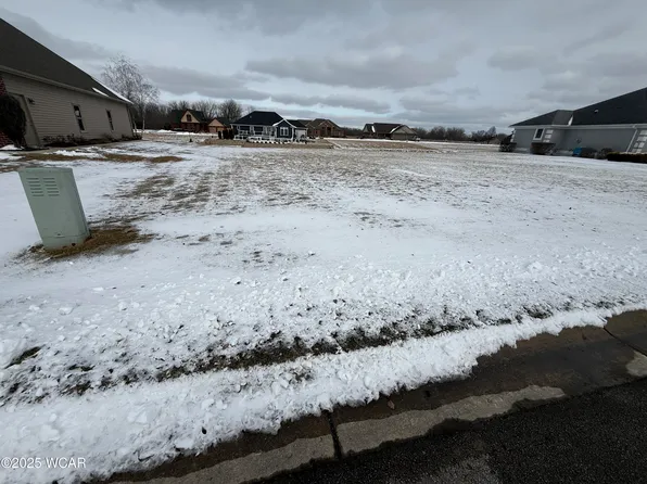 5272 Prairie View Dr, Celina, OH 45822