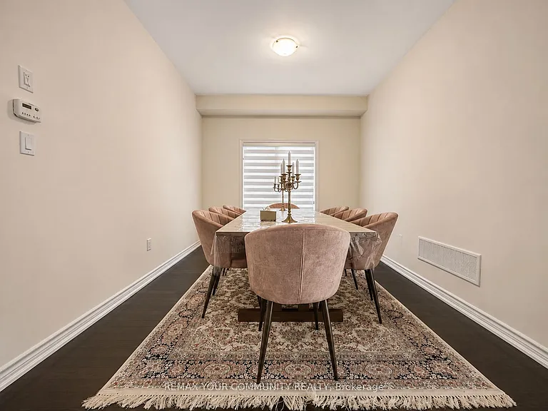 101 Connell Dr — Photo 5