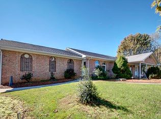 1335 Rabbit Hop Rd, Spruce Pine, NC 28777