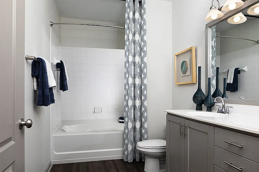Highlands at Dearborn Apartments — Photo 4