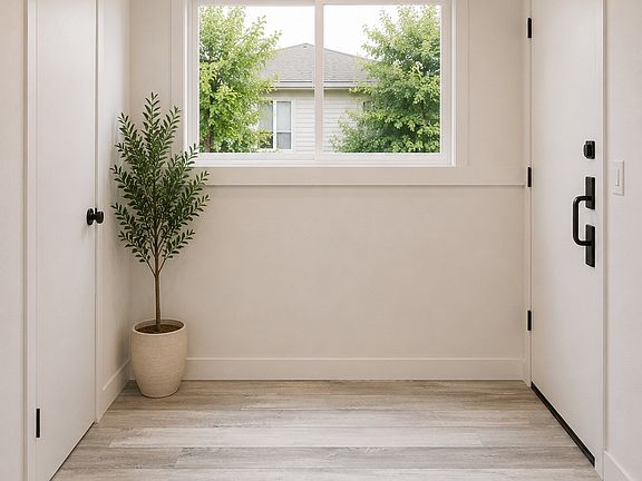 3rd image of 2255 Wyandotte Ave #2259
