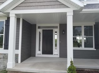 N6797 Rivermor Dr, Sheboygan, WI 53083