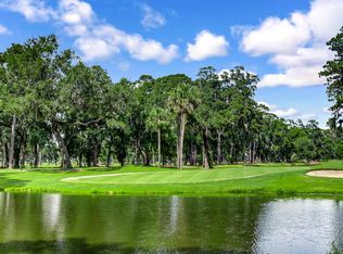 6 Clarendon Rd, Savannah, GA 31410