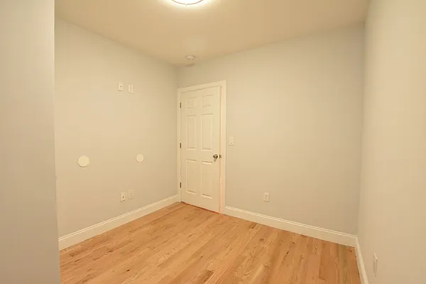 Rented by Clove Realty LLC | media 20