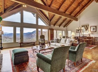 289 Red Maple Rd, Cullowhee, NC 28723