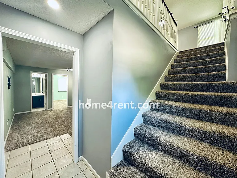 8601 England St — Photo 30
