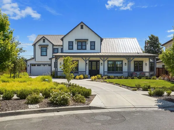 5233 Sutter Park Way, Sacramento, CA 95819