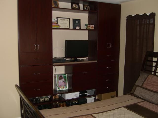 2nd image of 1580 Rose Garden Ln