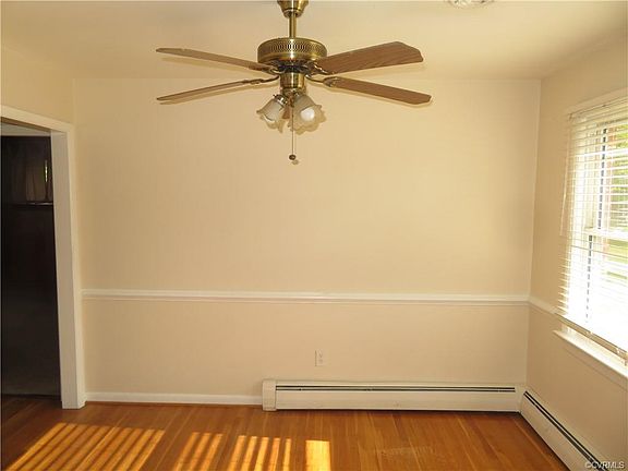 4th image of 7949 Meadow Dr