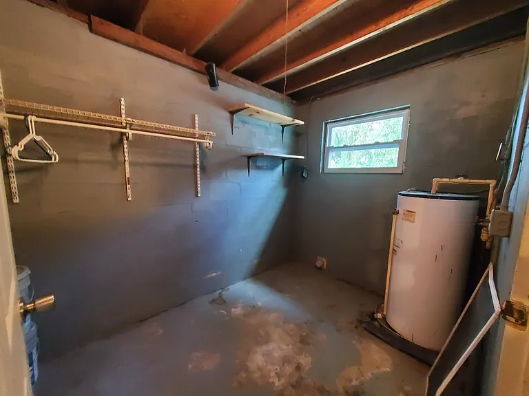 Laundry / Utility Room