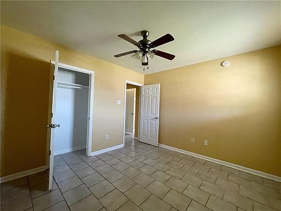 4th image of 5225 Demontluzin St