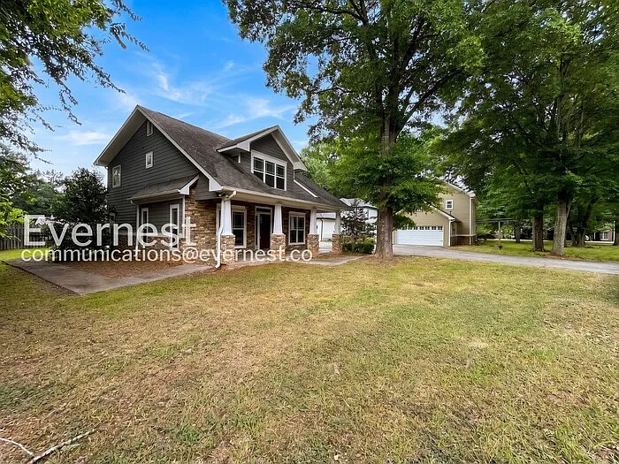 9 Chimney Ln SE — Photo 3