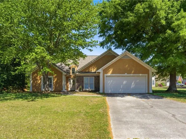 100 Winslow Ct, McDonough, GA 30253