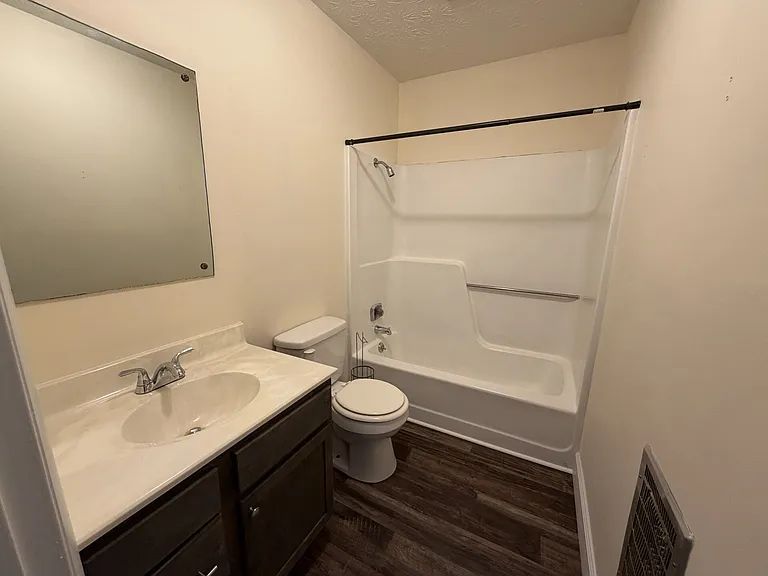 310 Tusculum Blvd — Photo 11