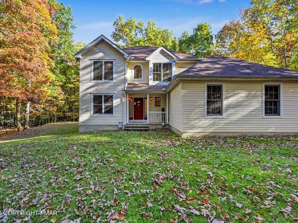 256 Pin Oak Rd, Stroudsburg, PA 18360