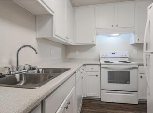 Bradshaw Place, Sacramento, CA 95827