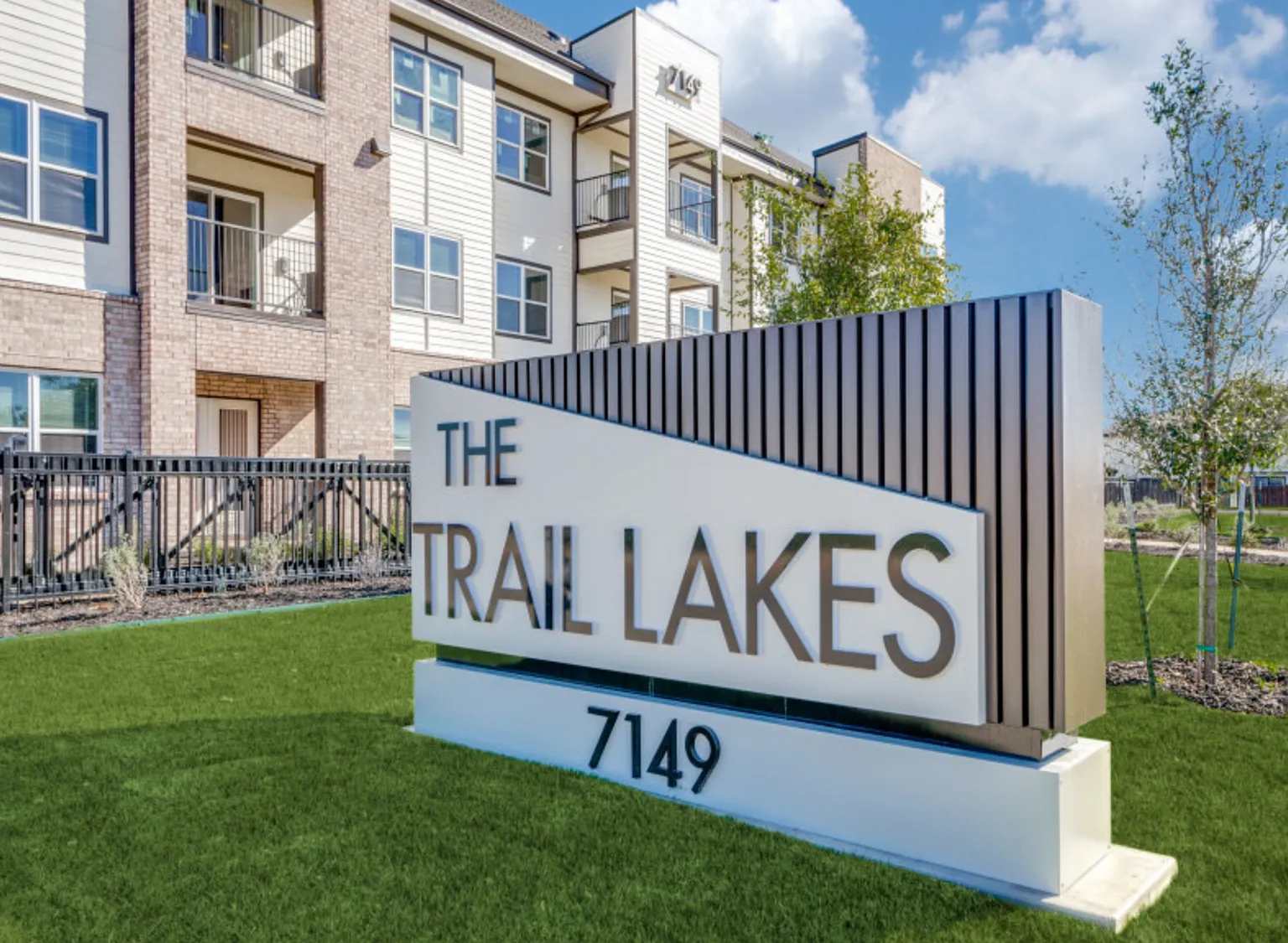 Trail Lakes — Photo 1
