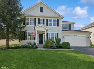 2544 Bluewater Dr, Wauconda, IL
