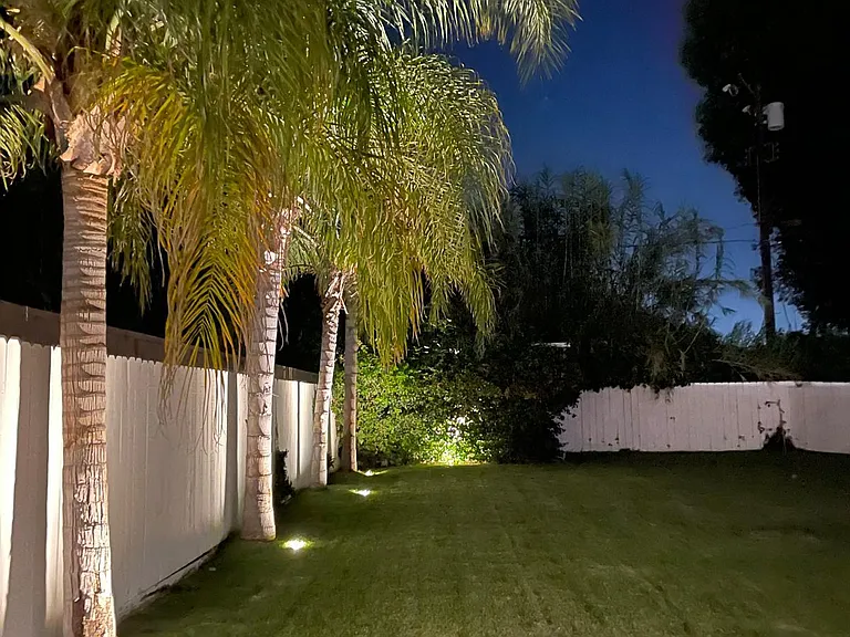 9150 Zelzah Ave — Photo 10