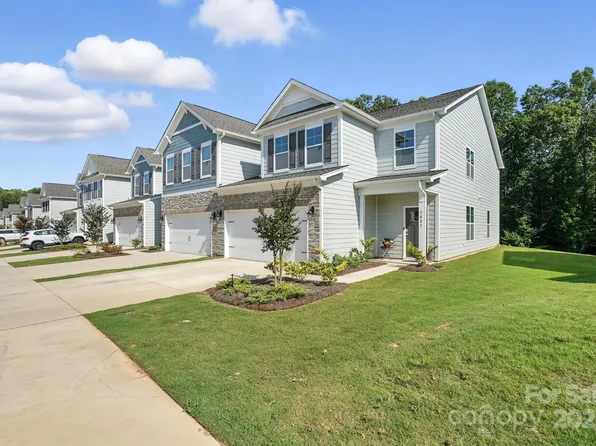 7882 Iron Rd, Sherrills Ford, NC 28673