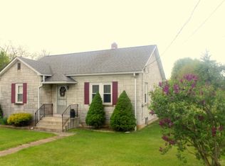 60 Edison Rd, Stewartsville, NJ 08886