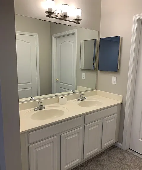 20901 Cedarpost Sq — Photo 18
