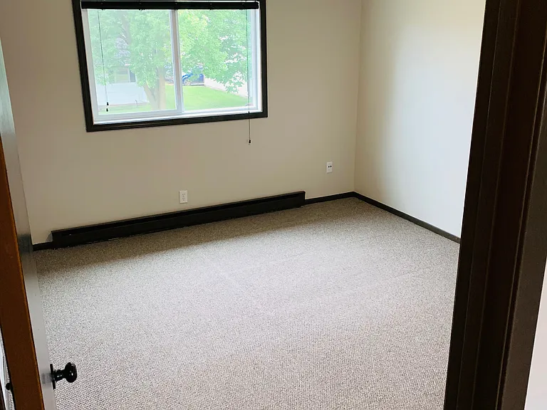394 Stanley Ct #D — Photo 5