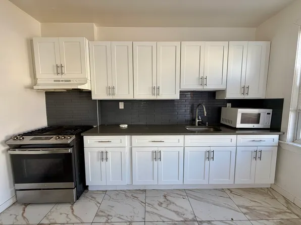 680 State St Floor 2, Perth Amboy, NJ 08861