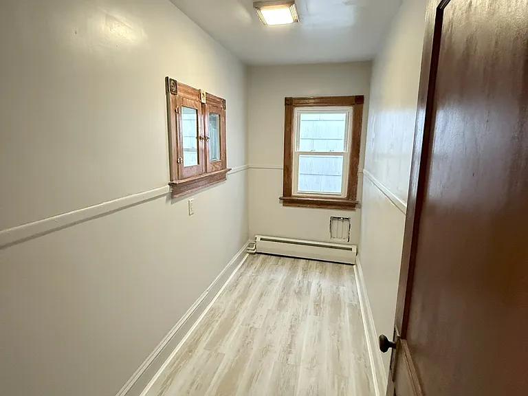 Small room that is ideal for storage or as a toy room.