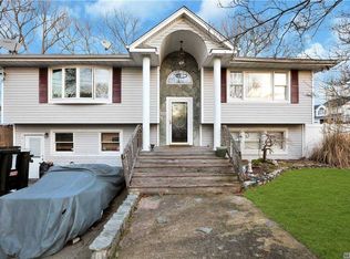 167 Dare Rd, Selden, NY 11784