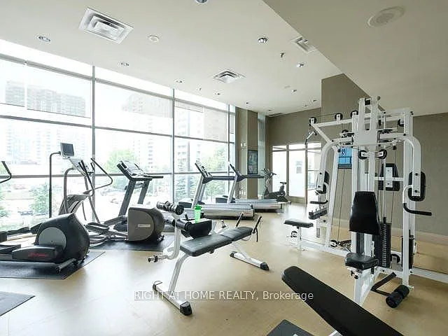 33 Empress Ave #Penthouse 506 — Photo 15