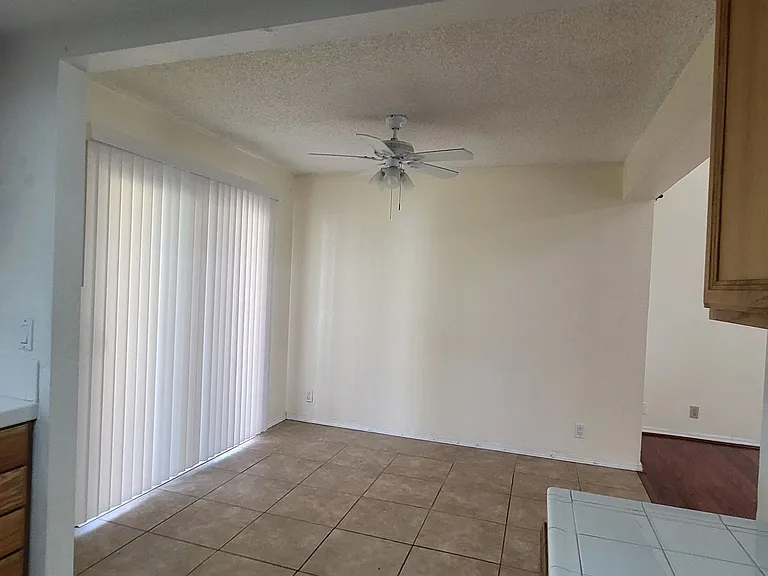 125 Serpentine Dr — Photo 9