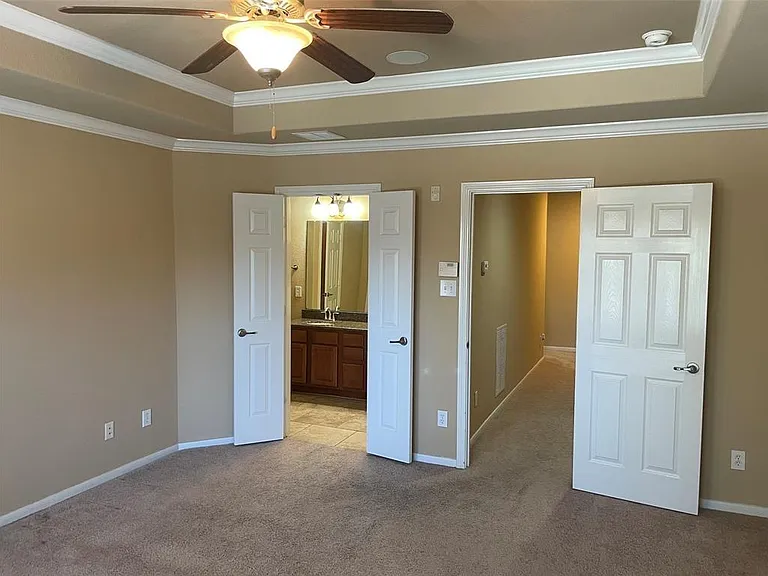 15 Innerwoods Pl — Photo 14