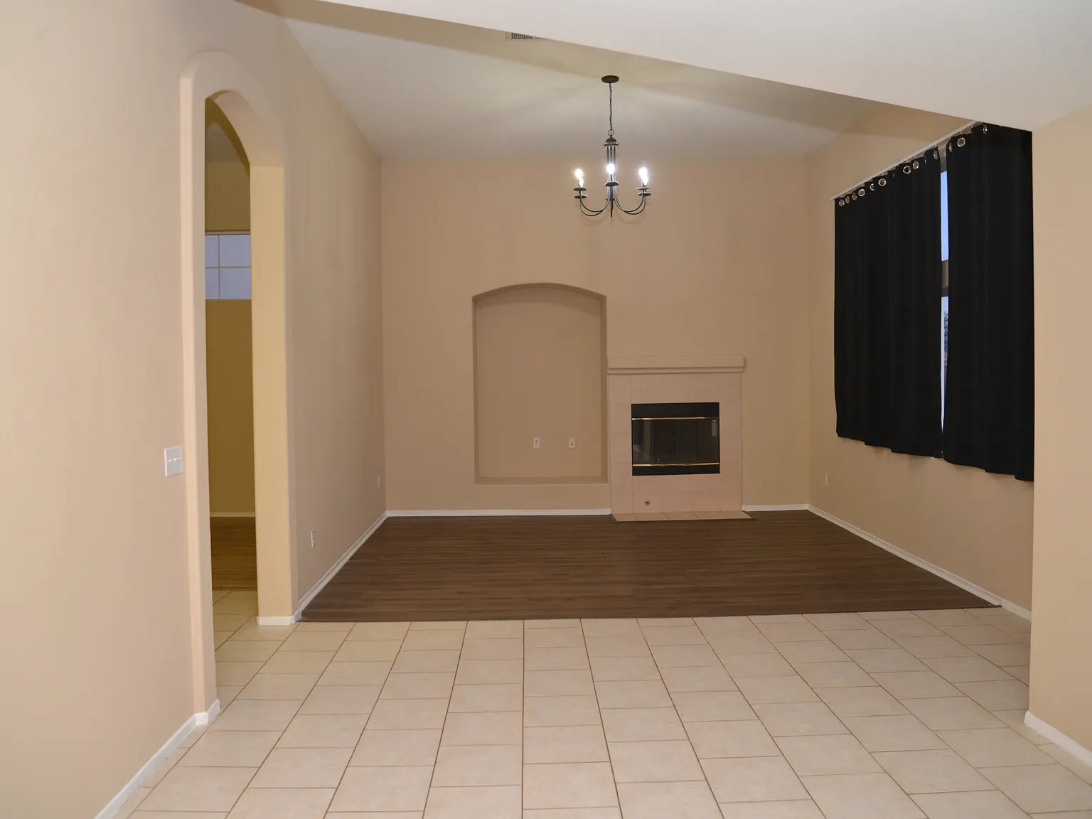 3 bed, 1800 sqft, $2,600 — Photo 2